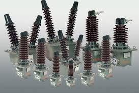 อุปกรณ์ไฟฟ้าแรงสูงและแรงต่ำ